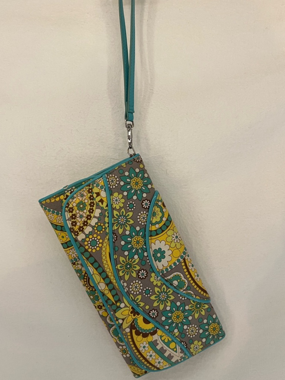 Vera Bradley Lemon Parfait Tri Fold Wallet Clutch Purse